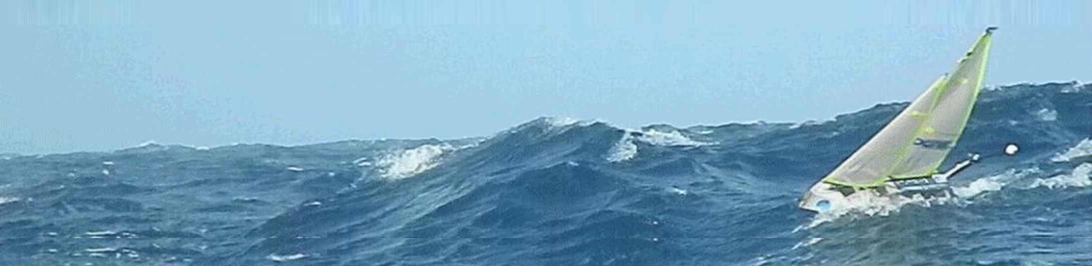 Navegando entre olas altas